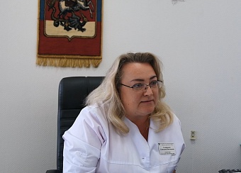 Главный врач ИКБ №1 Светлана Сметанина сделала прививку от коронавируса